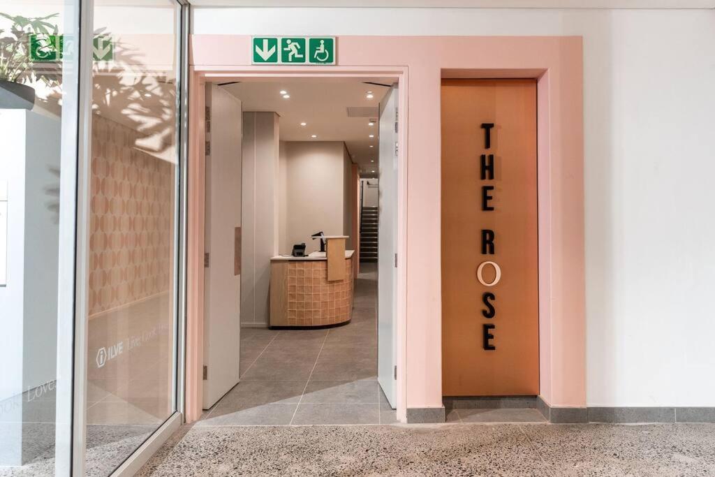 The Rose 604: Central Studio With Rooftop Pool Kapstaden Eksteriør billede